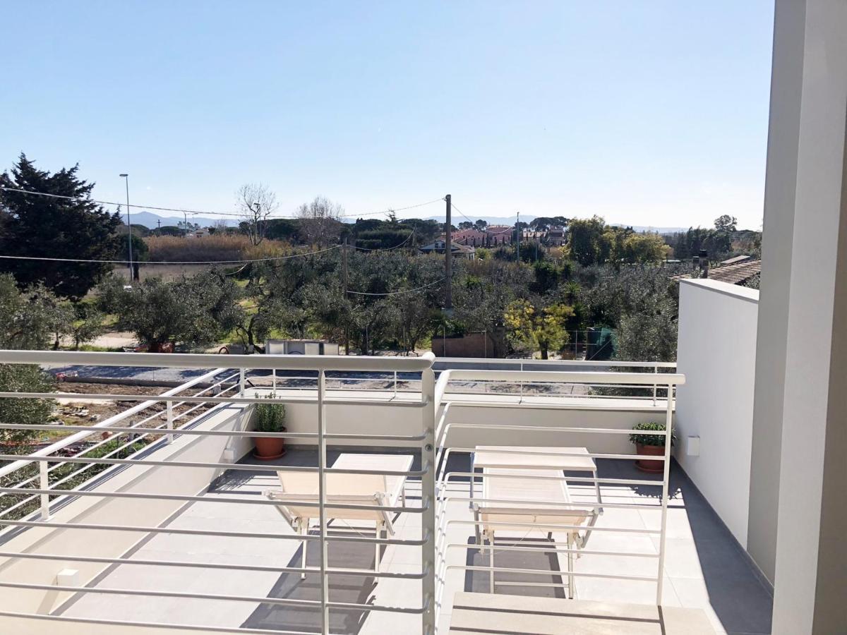 Apartamento Casa Ginevra A Cecina By Zoom In Earth Exterior foto