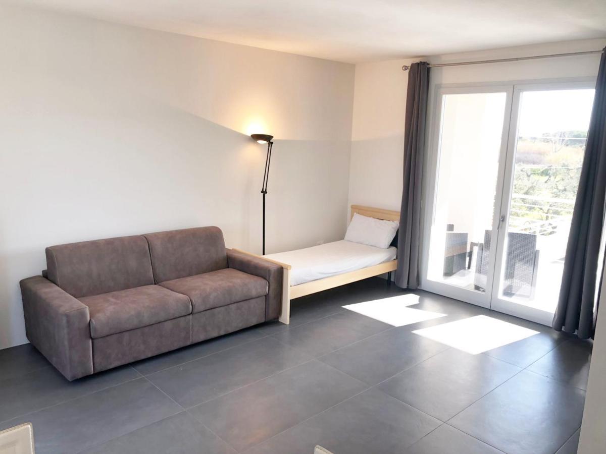 Apartamento Casa Ginevra A Cecina By Zoom In Earth Exterior foto