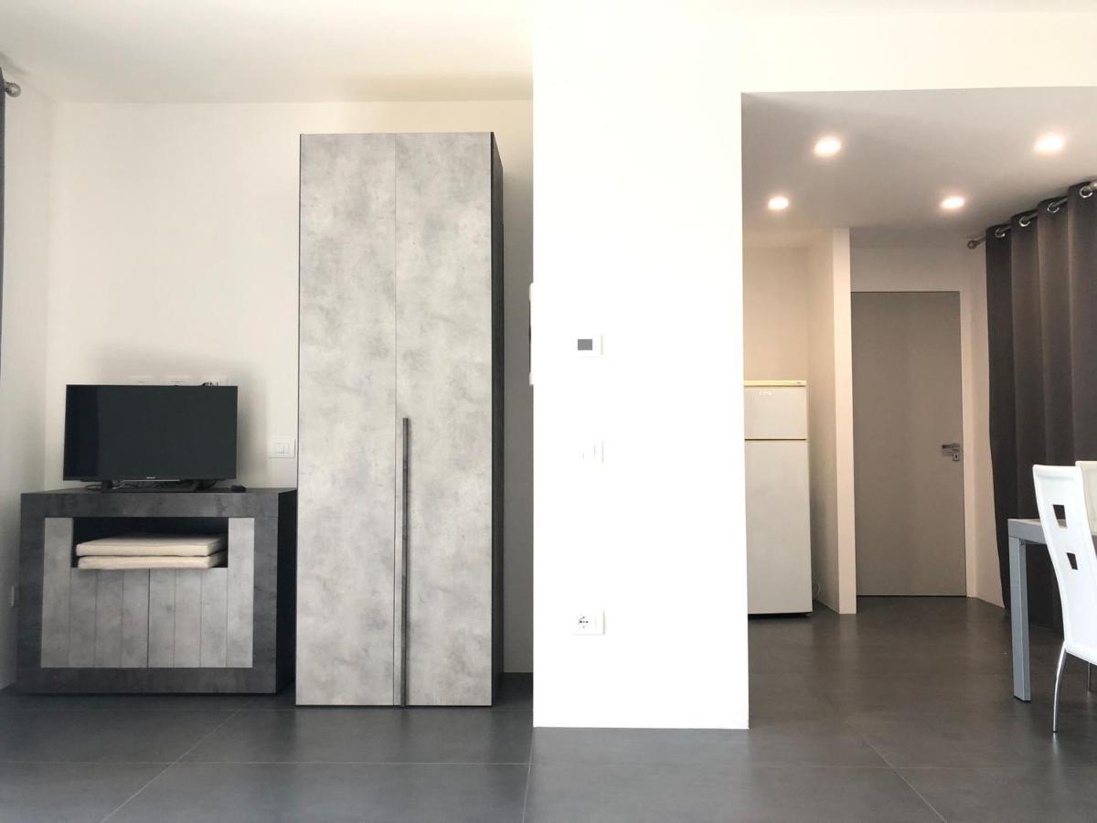 Apartamento Casa Ginevra A Cecina By Zoom In Earth Exterior foto