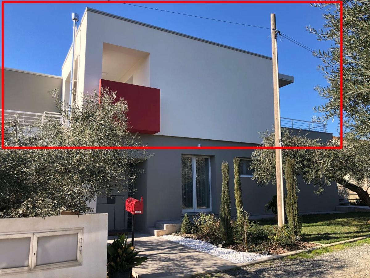 Apartamento Casa Ginevra A Cecina By Zoom In Earth Exterior foto