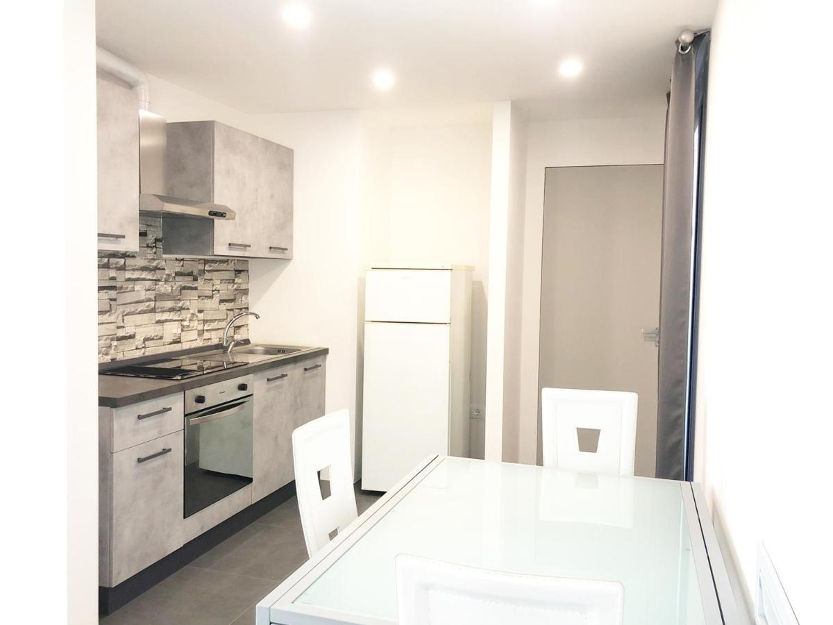 Apartamento Casa Ginevra A Cecina By Zoom In Earth Exterior foto